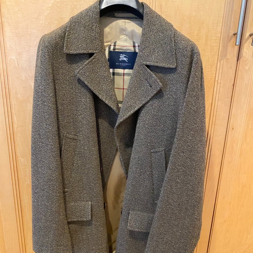 Burberry Men Wool Coat Size 40R